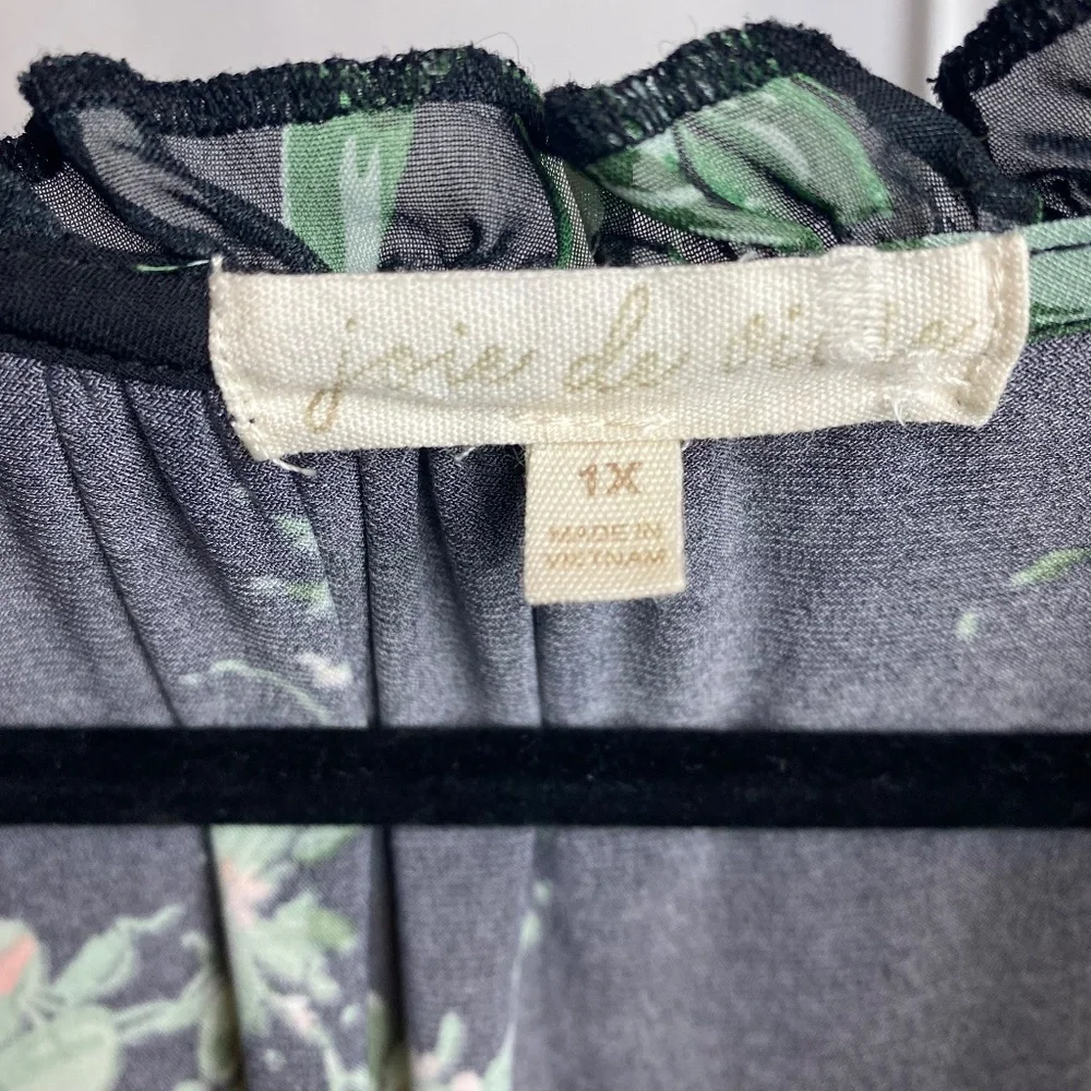 Joie Womenʻs Plus Size Sleeveless Black Floral V-neckline Blouse w/ Tie 1X